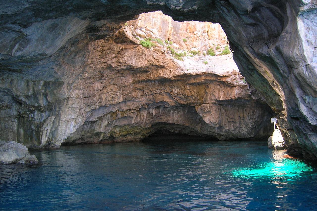 Grotta del Cammello a Marettimo