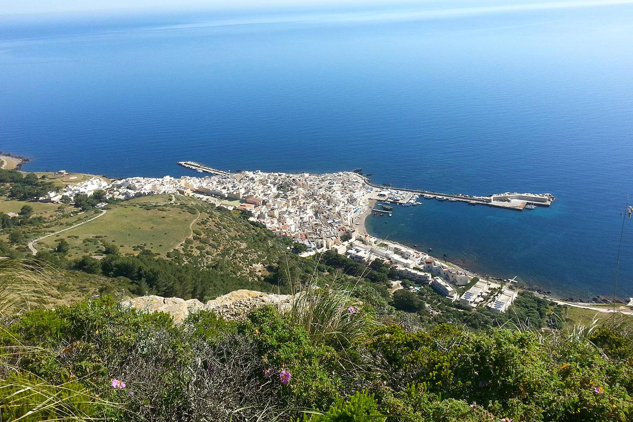 Trekking a Marettimo